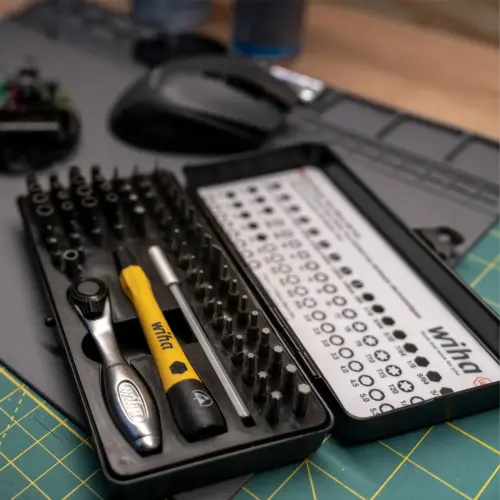 65 Piece ESD Safe Master Technician Ratchet and MicroBit Set (Wiha) – Image 6